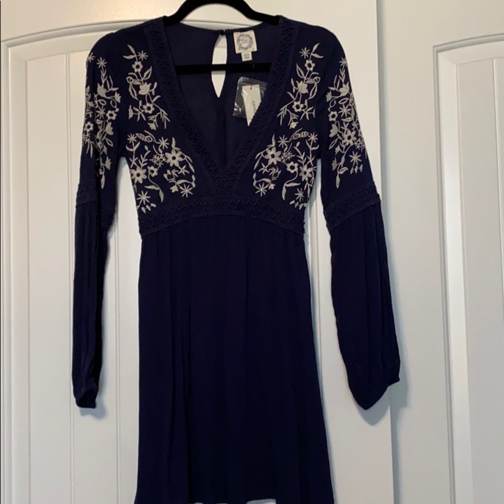 Beautiful embroidered floral long sleeve dress